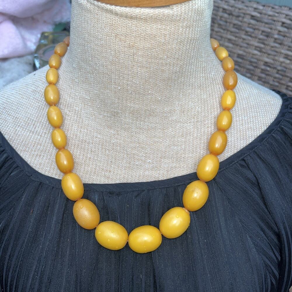 Vintage Faux Bakelite Butterscotch Graduated Necklace Jewelry Art Deco Chunky